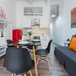 Apart Suites Marina